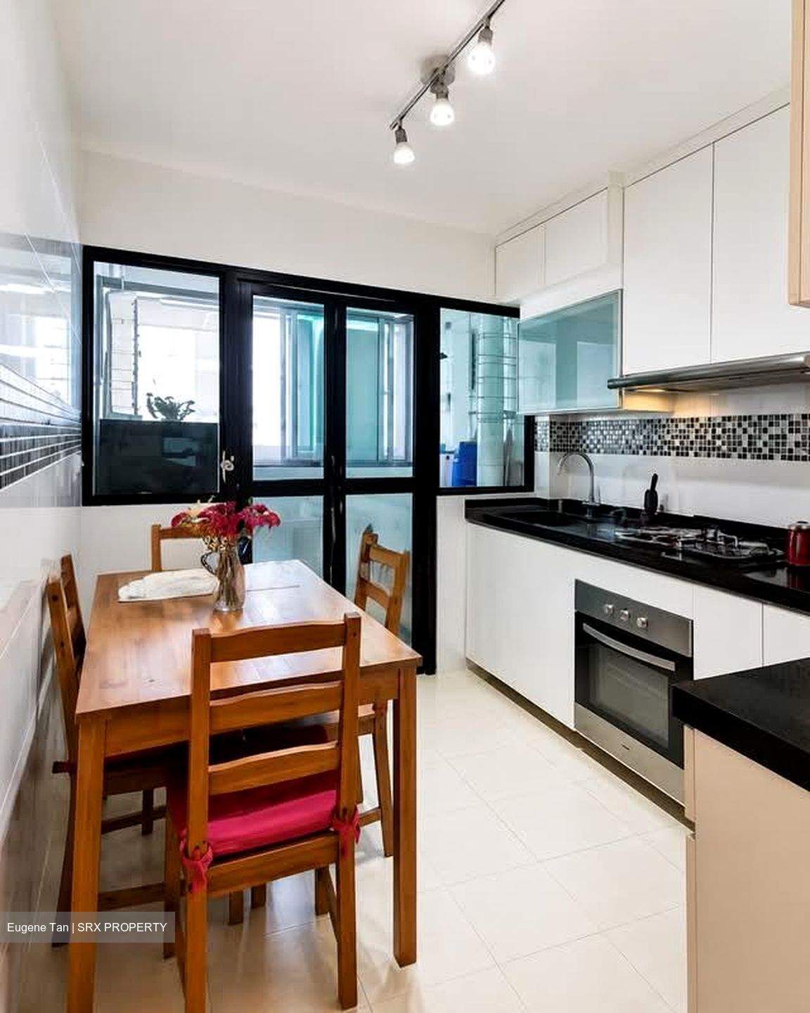 Blk 593B Montreal Ville (Sembawang), HDB 3 Rooms #558035521